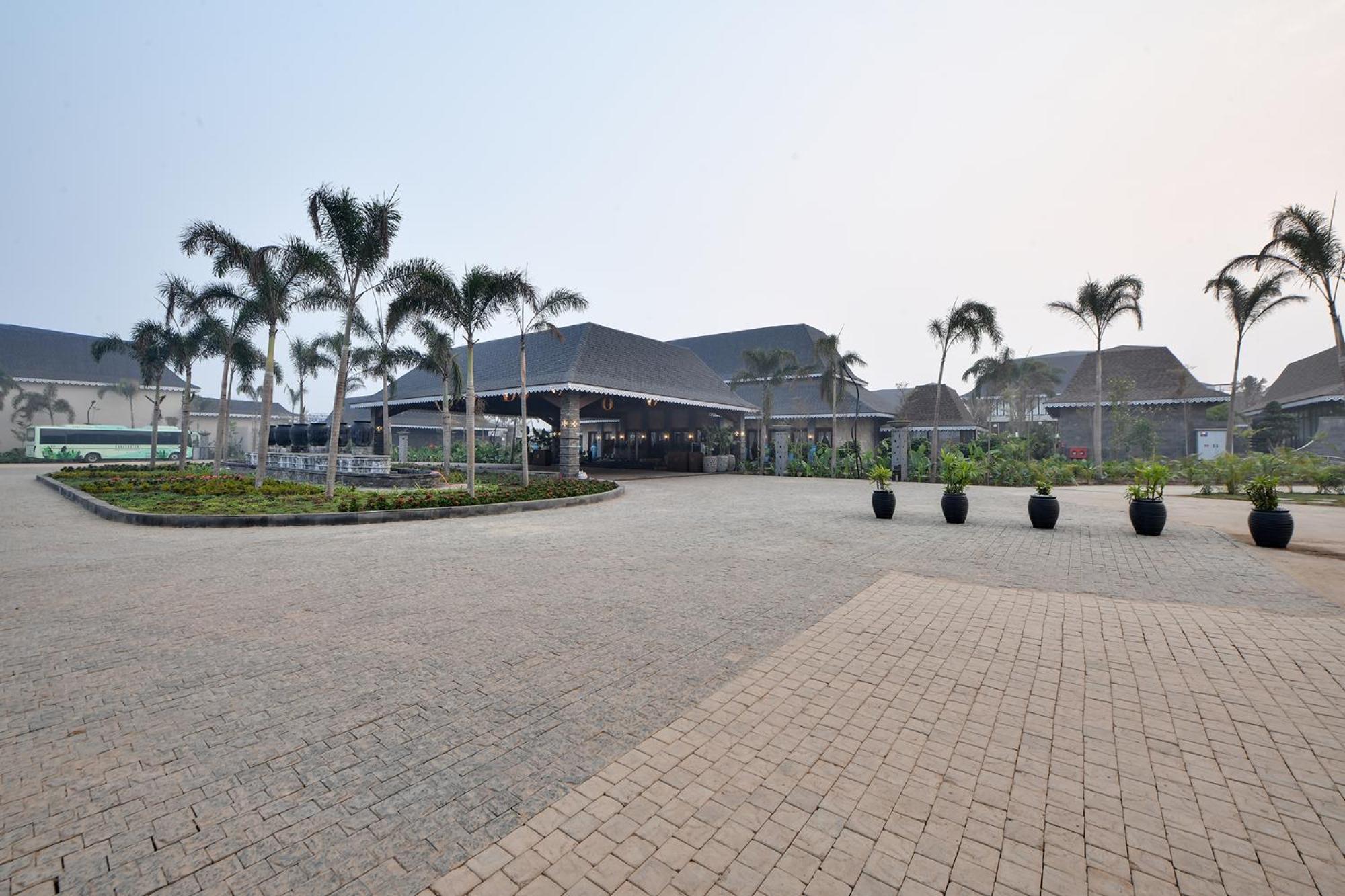Maira Resort And Convention Centre Raipur  Exterior photo